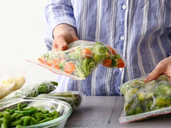 Fresh or Frozen Produce (Fruits and Vegetables) - Image 3